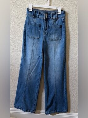 Ceros (28)  High Rise Wide Leg Blue Jeans Patch pockets front pleat seam